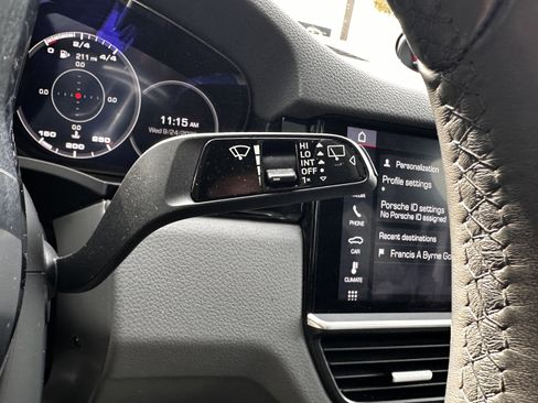 Used 2019 Porsche Cayenne image 28