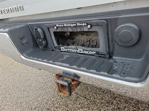 Used 2016 Chevrolet Silverado 1500 LT w/ All Star Edition image 9