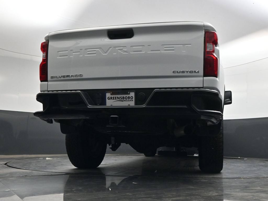 Used 2024 Chevrolet Silverado 2500 Custom AWD/4WD image 38