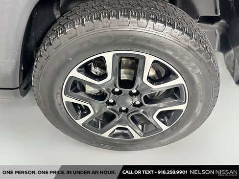 Used 2019 Jeep Compass Trailhawk AWD/4WD image 29
