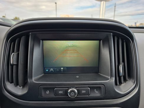 Used 2018 Chevrolet Colorado W/T w/ WT Convenience Package image 27