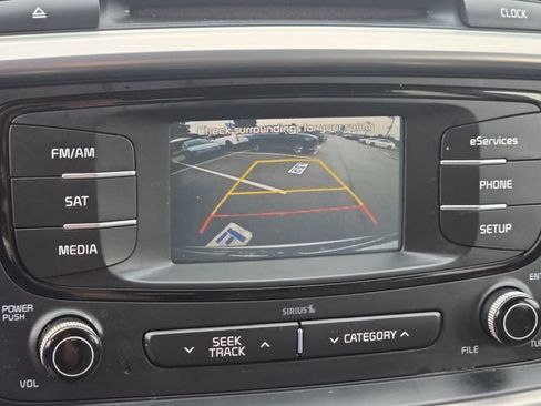 Used 2016 Kia Sorento EX AWD/4WD image 23