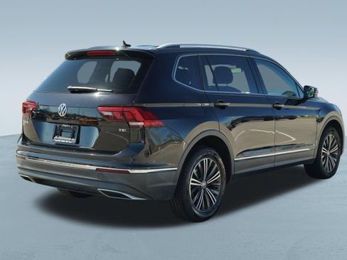 Used 2018 Volkswagen Tiguan SEL image 8
