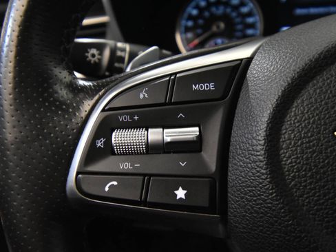 Used 2022 Genesis G70 2.0T w/ Prestige Package image 27