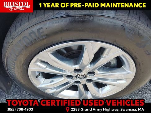 Certified 2023 Toyota Sienna Platinum AWD/4WD image 10