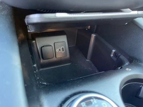 Used 2025 Ford Explorer ST AWD/4WD image 26