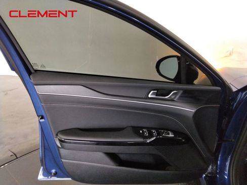 Used 2025 Kia K5 GT-Line image 28