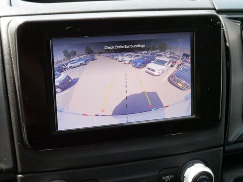 Used 2025 RAM ProMaster 2500 w/ Convenience Group FWD image 25