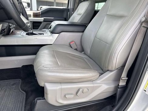 Used 2015 Ford F150 Lariat w/ Equipment Group 501A Mid image 17