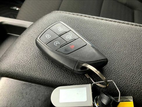 Used 2024 Chevrolet Silverado 2500 LT image 14