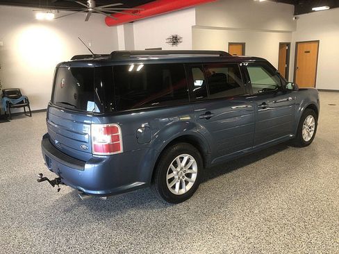 Used 2018 Ford Flex SE FWD image 5