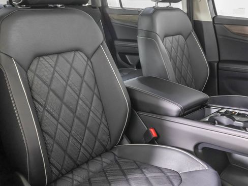 New 2026 Volkswagen Atlas SEL Premium R-Line AWD/4WD image 46