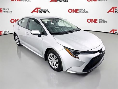 Certified 2025 Toyota Corolla LE image 1