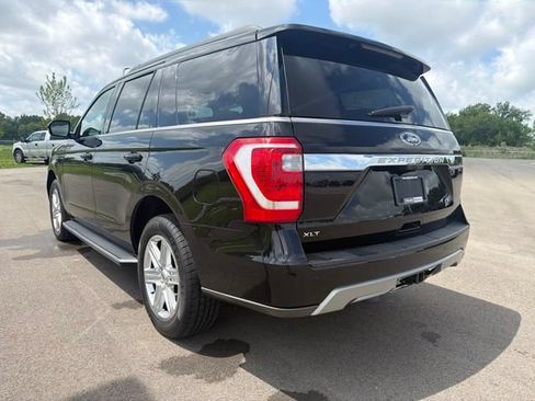 Used 2020 Ford Expedition XLT w/ Equipment Group 202A AWD/4WD image 13
