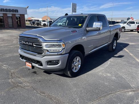 Used 2024 RAM 2500 Laramie image 2