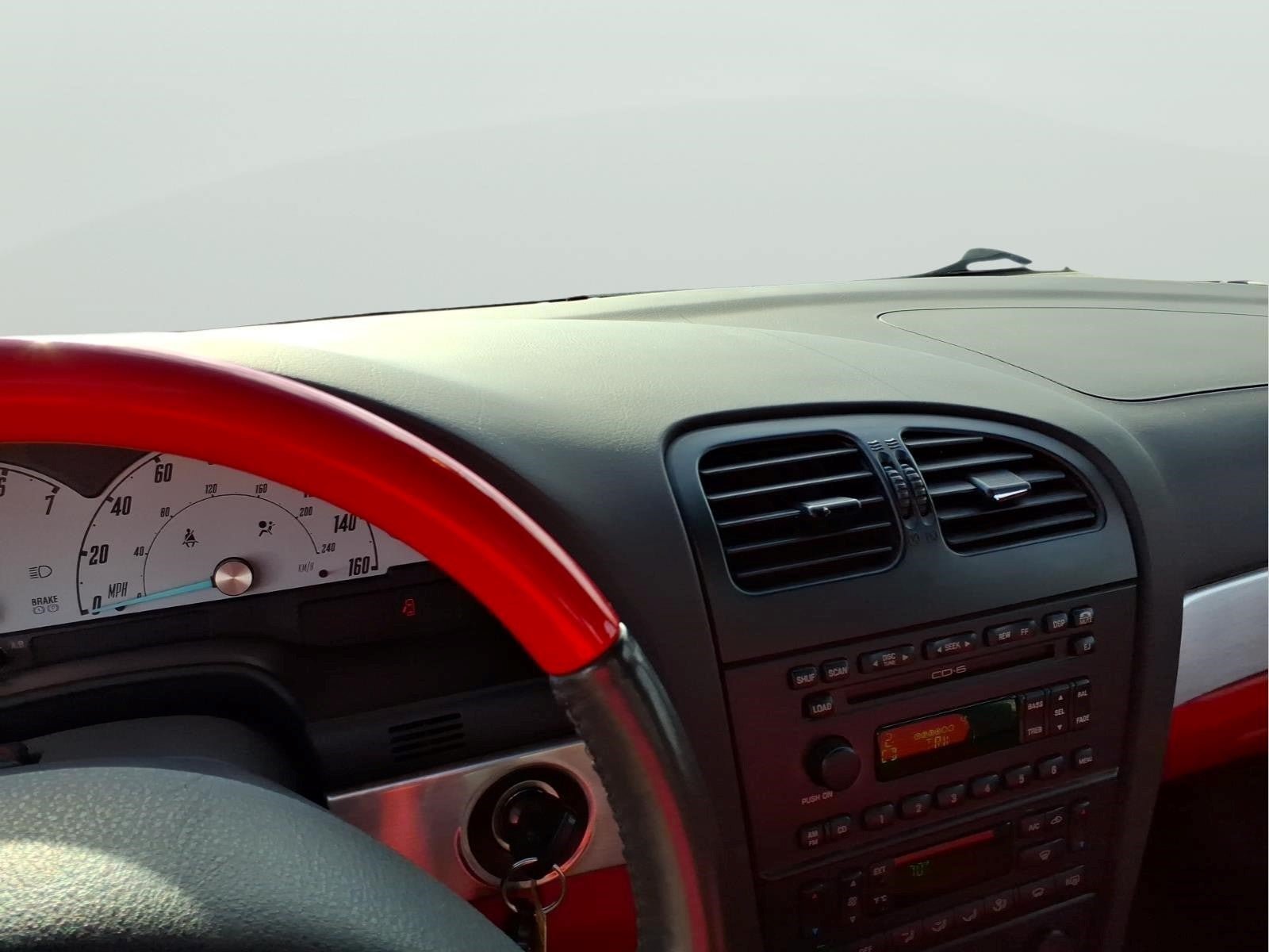 Used 2002 Ford Thunderbird RWD image 21