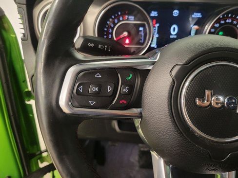 Used 2018 Jeep Wrangler Unlimited Rubicon image 12