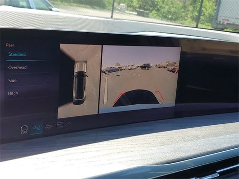 New 2025 Cadillac Escalade IQ Luxury 2 image 17