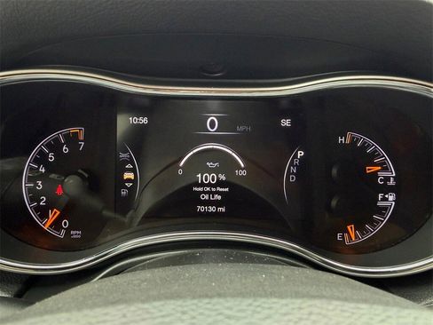 Used 2020 Jeep Grand Cherokee Limited w/ Luxury Group II image 14