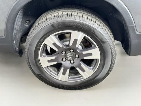 Used 2017 Honda Ridgeline RTL-T image 9