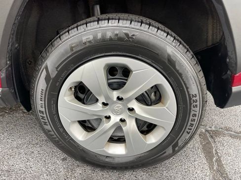 Used 2019 Toyota RAV4 LE image 43