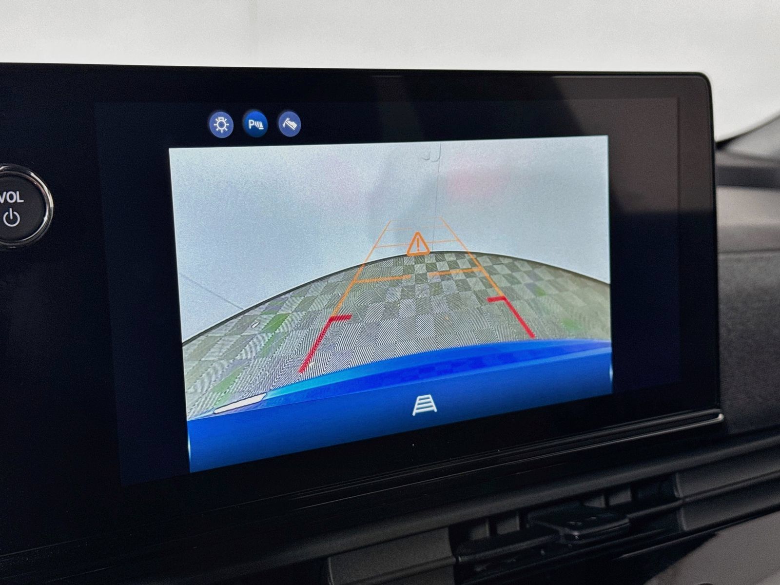 Used 2024 Honda Prologue EX image 14