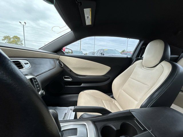 Used 2015 Chevrolet Camaro LT w/ 1LT Preferred Package RWD image 39