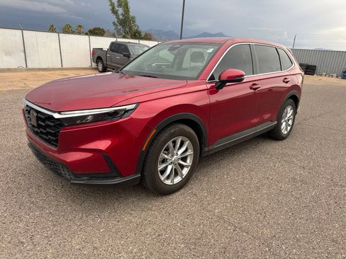 Used 2025 Honda CR-V EX image 1