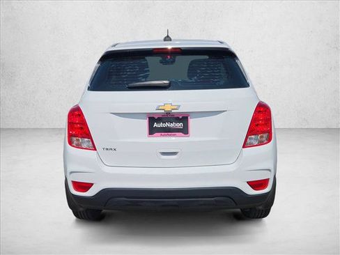 Used 2019 Chevrolet Trax LS w/ LPO, Protection Package FWD image 6