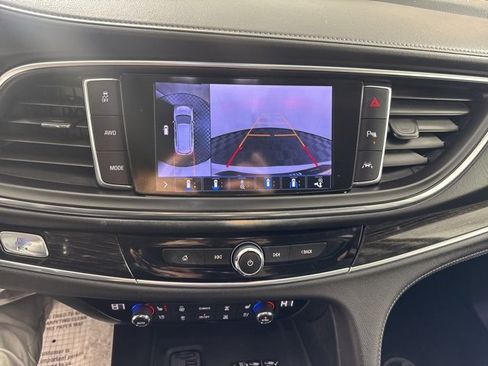 Used 2020 Buick Enclave Avenir w/ Avenir Technology Package image 27