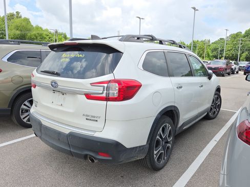 Certified 2023 Subaru Ascent Touring AWD/4WD image 7