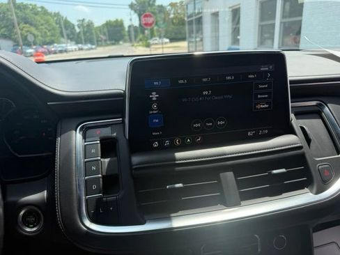 Used 2021 Chevrolet Tahoe LT w/ Rear Media and Nav Package AWD/4WD image 22