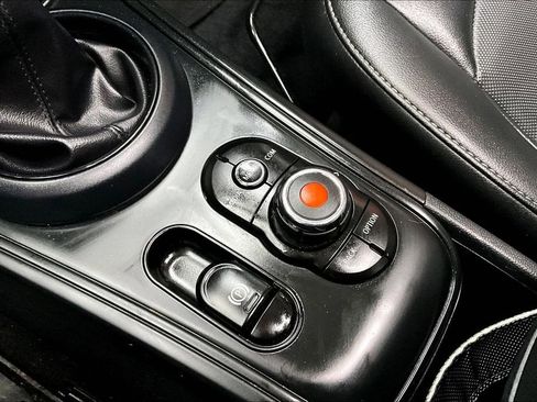 Used 2019 MINI Cooper Countryman image 15