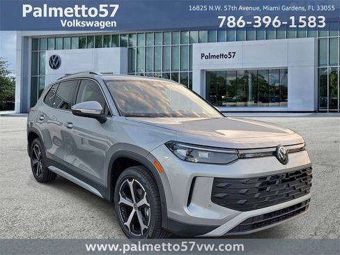 New 2026 Volkswagen Tiguan SE image 1