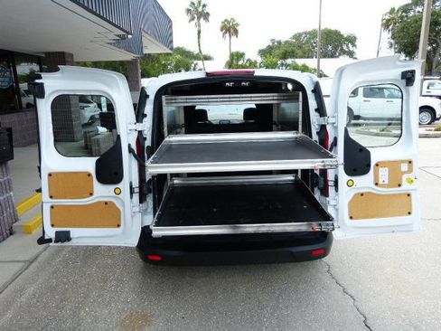 Used 2022 Ford Transit Connect XLT FWD image 18