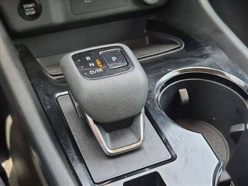 Used 2024 Nissan Rogue S AWD/4WD image 11