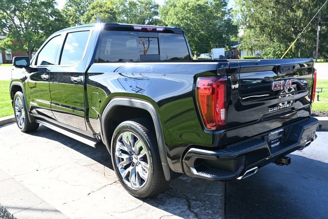 Used 2023 GMC Sierra 1500 Denali w/ Denali Reserve Package AWD/4WD image 7