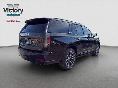 Used 2023 Cadillac Escalade Sport w/ Touring Package image 14