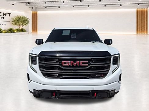 Used 2025 GMC Sierra 1500 AT4 w/ AT4 Premium Package AWD/4WD image 3
