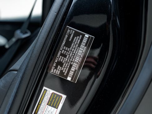 Used 2023 McLaren GT RWD image 48