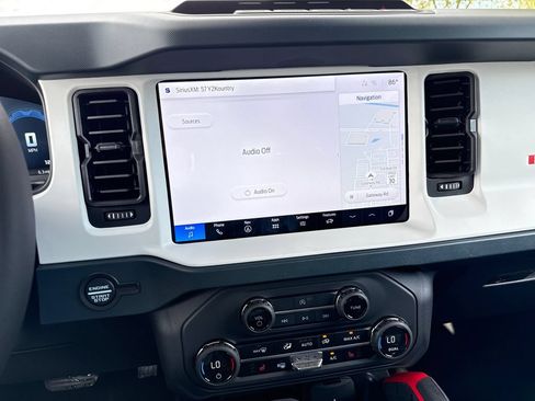 New 2026 Ford Bronco Heritage Edition AWD/4WD image 10