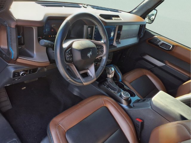 Used 2023 Ford Bronco Outer Banks AWD/4WD image 18