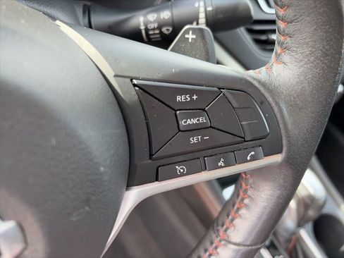 Certified 2022 Nissan Altima 2.5 SR w/ Midnight Edition Package image 12