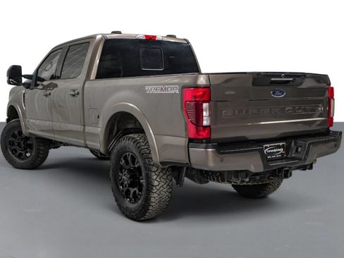 Used 2020 Ford F250 Lariat w/ Tremor Off-Road Package AWD/4WD image 8