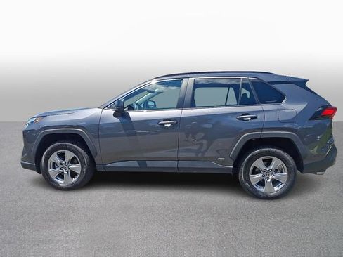 Certified 2025 Toyota RAV4 LE AWD/4WD image 7