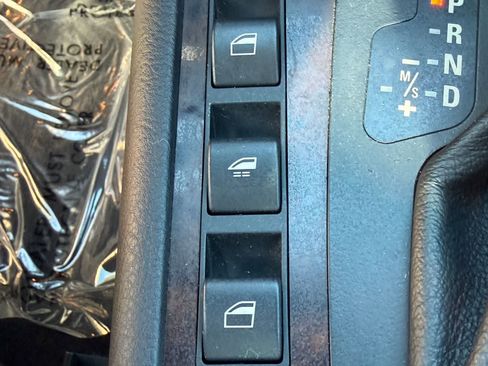 Used 2006 BMW 325Ci Convertible RWD image 28