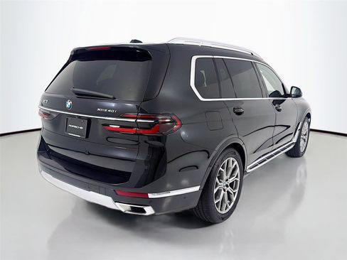 Used 2023 BMW X7 xDrive40i w/ Premium Package image 24