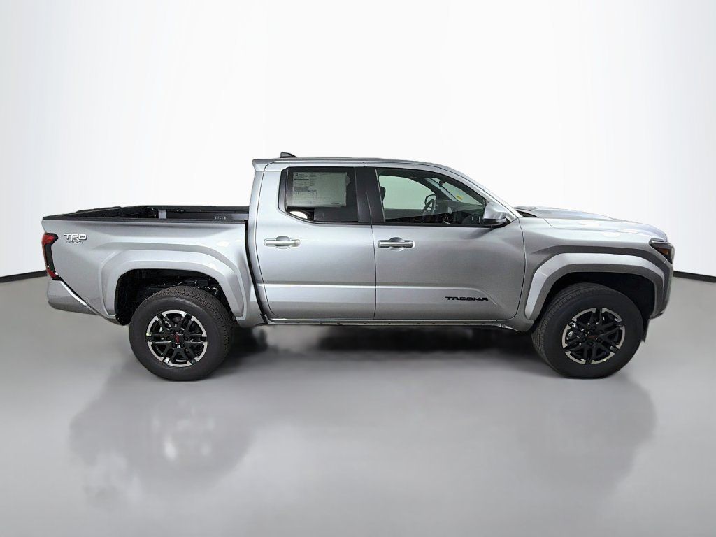 New 2026 Toyota Tacoma TRD Sport AWD/4WD image 4