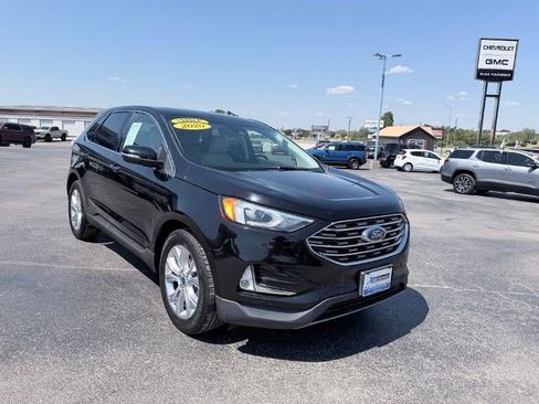 Used 2020 Ford Edge Titanium w/ Cargo Accessory Package FWD image 7