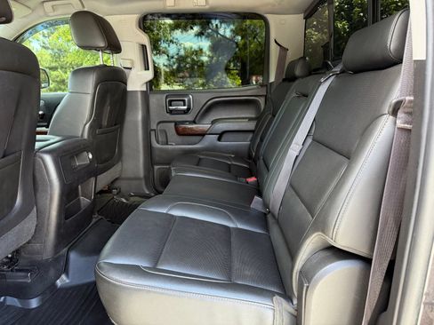 Used 2015 GMC Sierra 1500 SLT w/ SLT Crew Cab Value Package AWD/4WD image 36